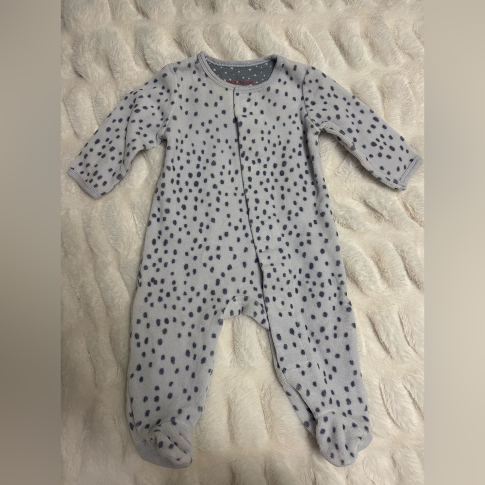 Magnetic Me painted dots velour magnetic footie size 0-3m